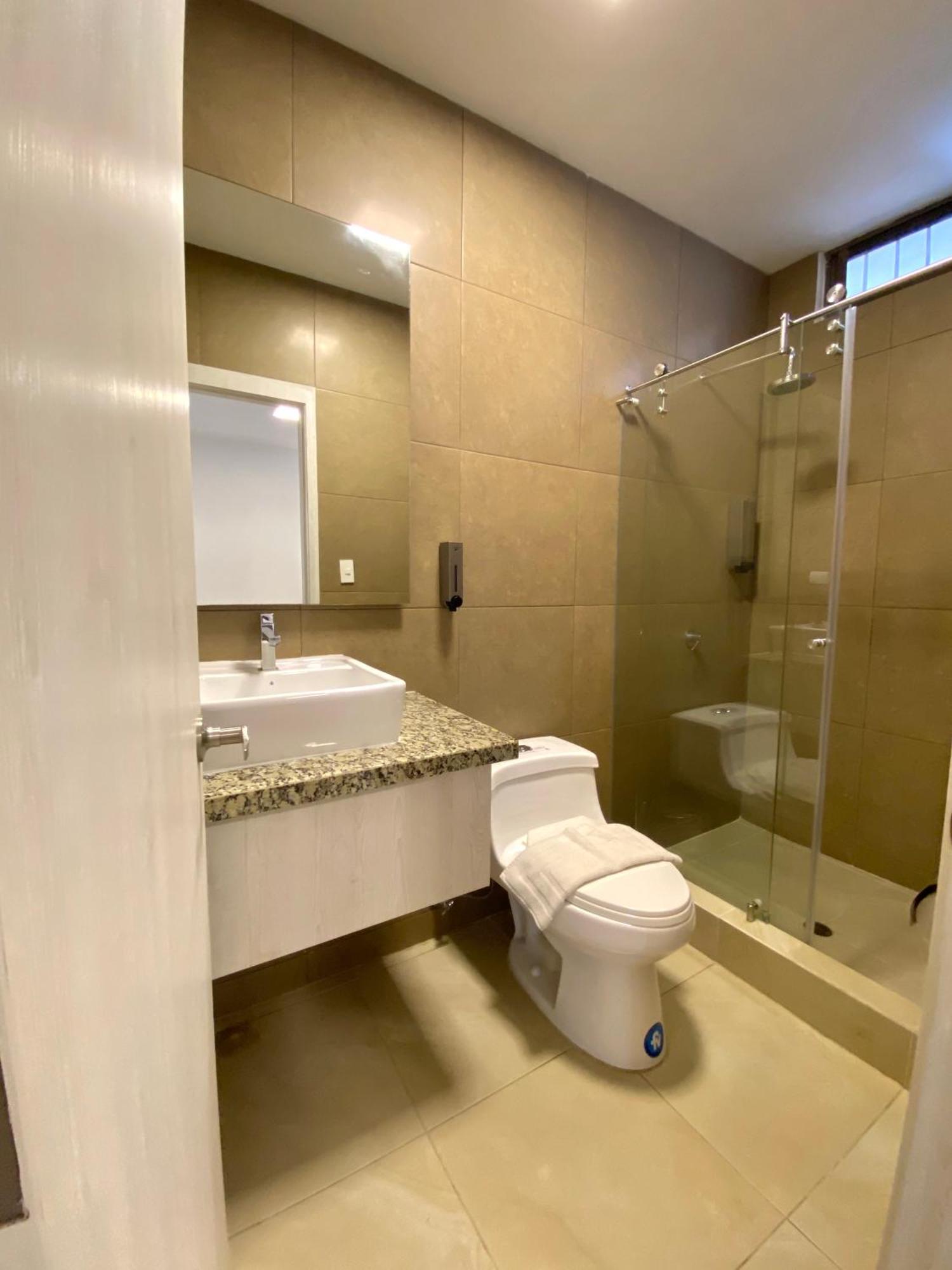 Hotel Vistalmar Manta Bilik gambar