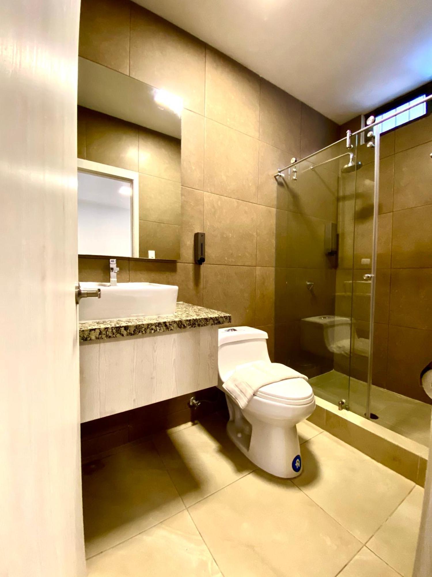 Hotel Vistalmar Manta Bilik gambar