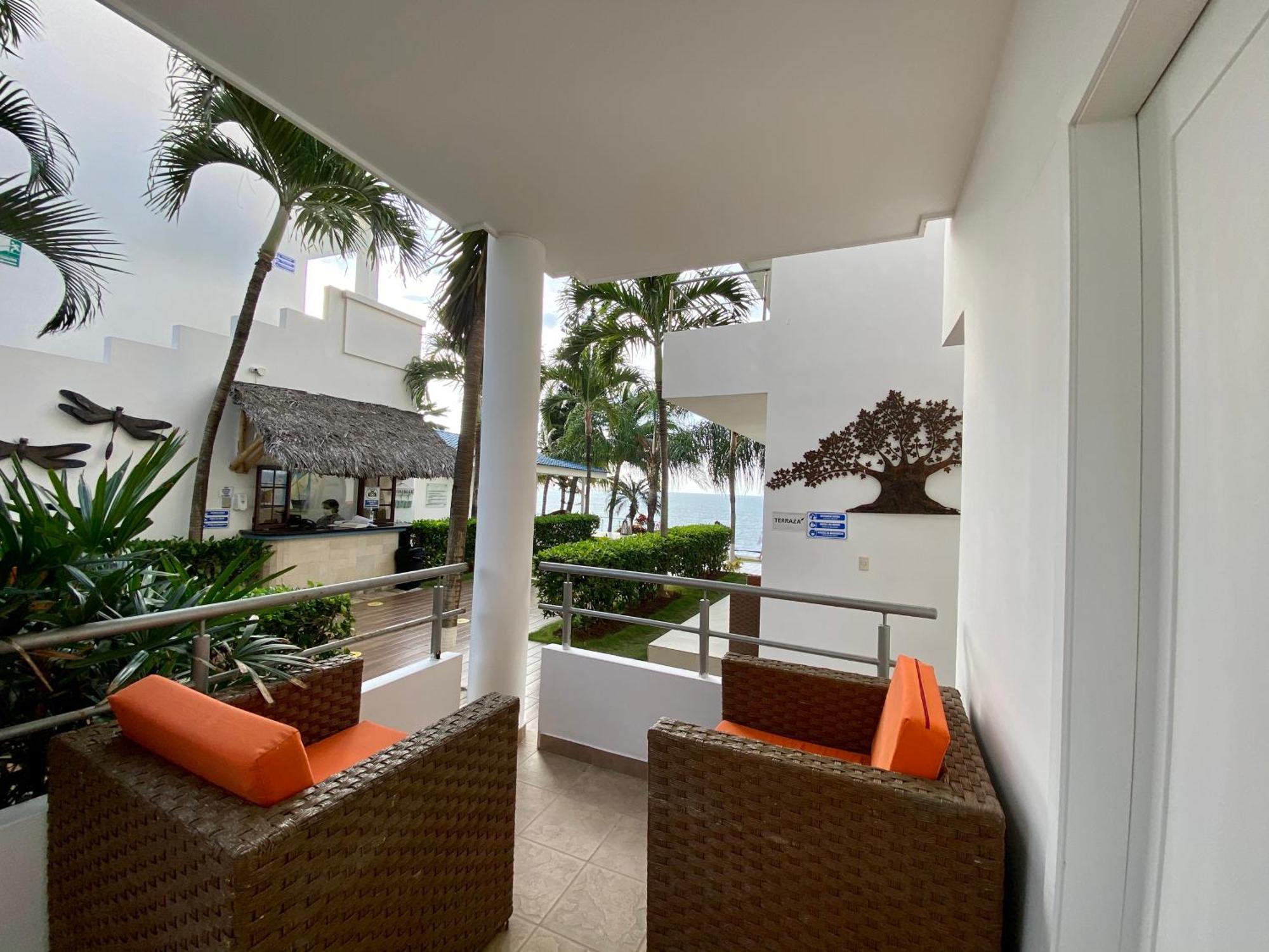 Hotel Vistalmar Manta Bilik gambar